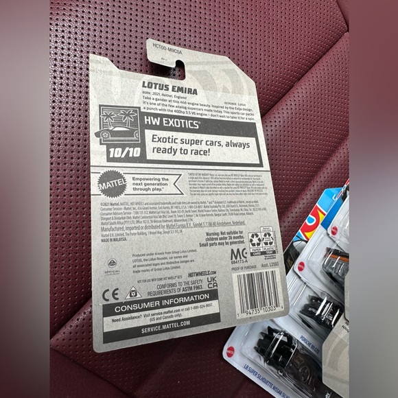 Hot Wheels Exotics LOTUS EMIRA - BLUE - Picture 3 of 3